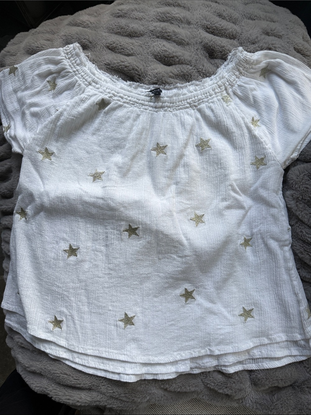 Generation Love White Star-Embroidered Blouse with Gold Stars